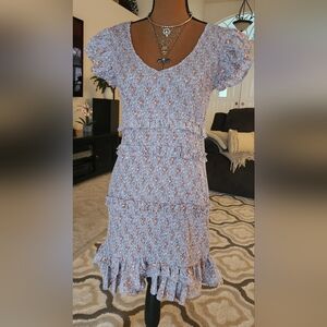 Entro Juniors Lavender Smocked Tiered Looking Floral Ruffle Sleeve Dress Medium